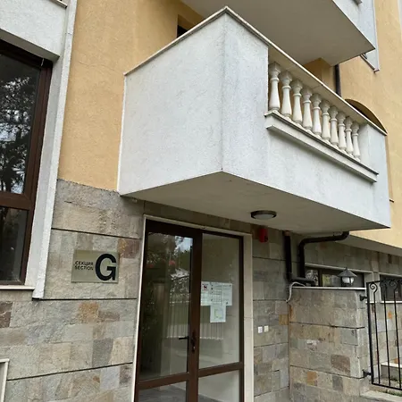 Vp Royal Sun Apartment